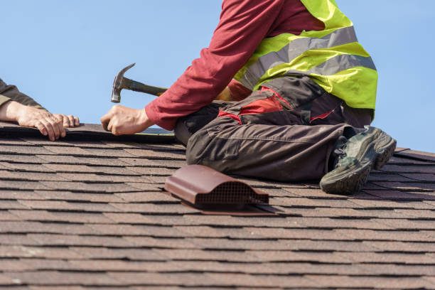 Quick and Trustworthy Emergency Roof Repair Services in Harper Woods, MI